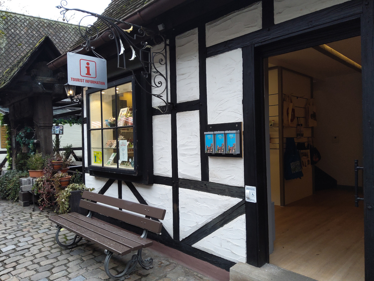 Tourist Information im Handwerkerhof