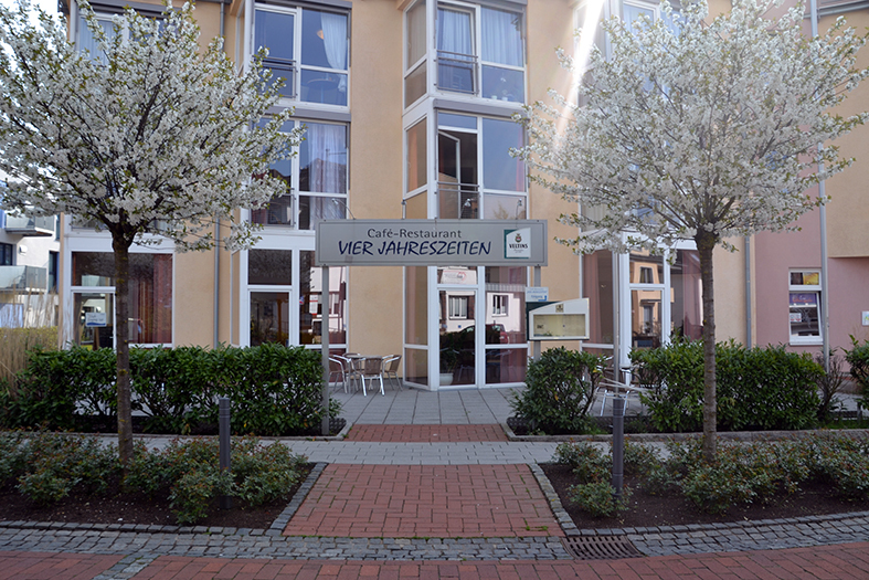 Café-Restaurant "Vier Jahreszeiten"