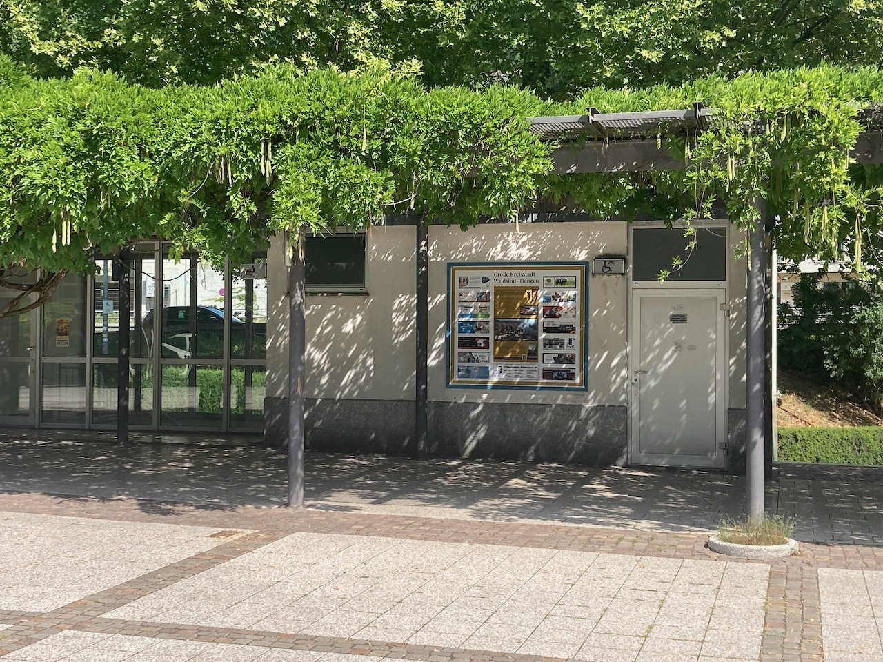 Öffentliche Toilette Viehmarktplatz Waldshut-Tiengen