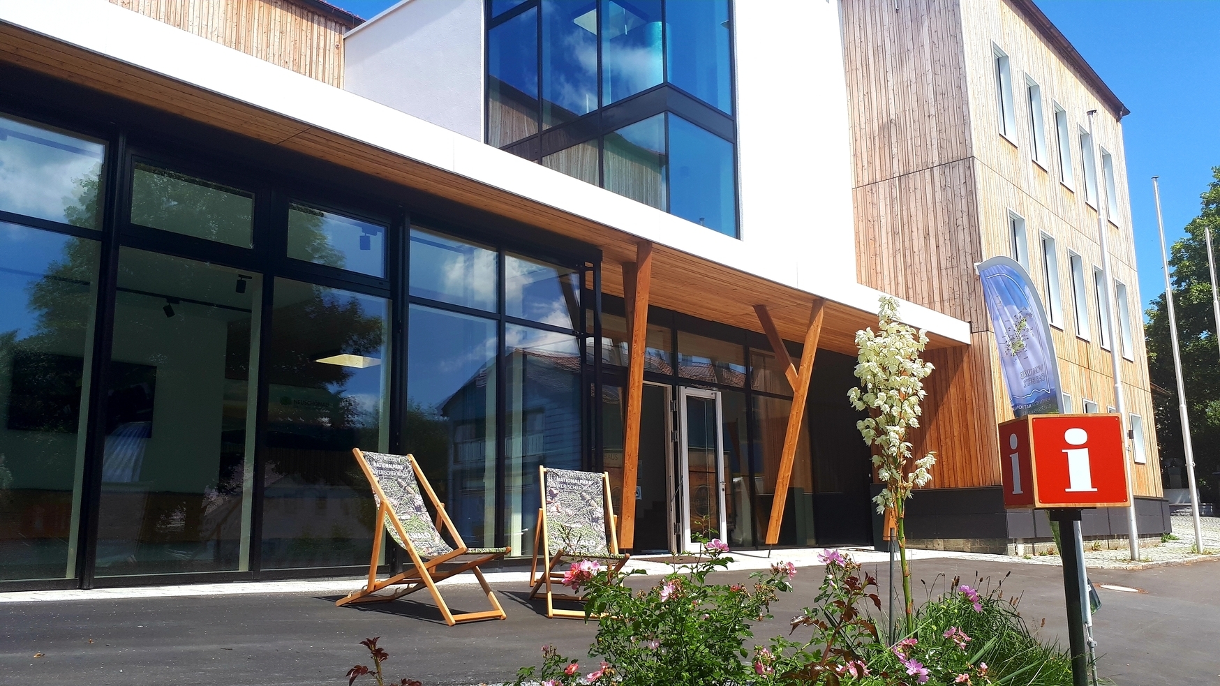 Touristinformation Neuschönau