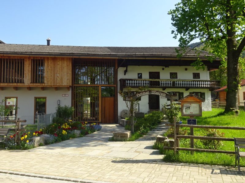 Veranstaltungsraum im Schlierseer Heimatmuseum - ©Silke Schropp Bild von Veranstaltungsraum im Schlierseer Heimatmuseum - ©Silke Schropp